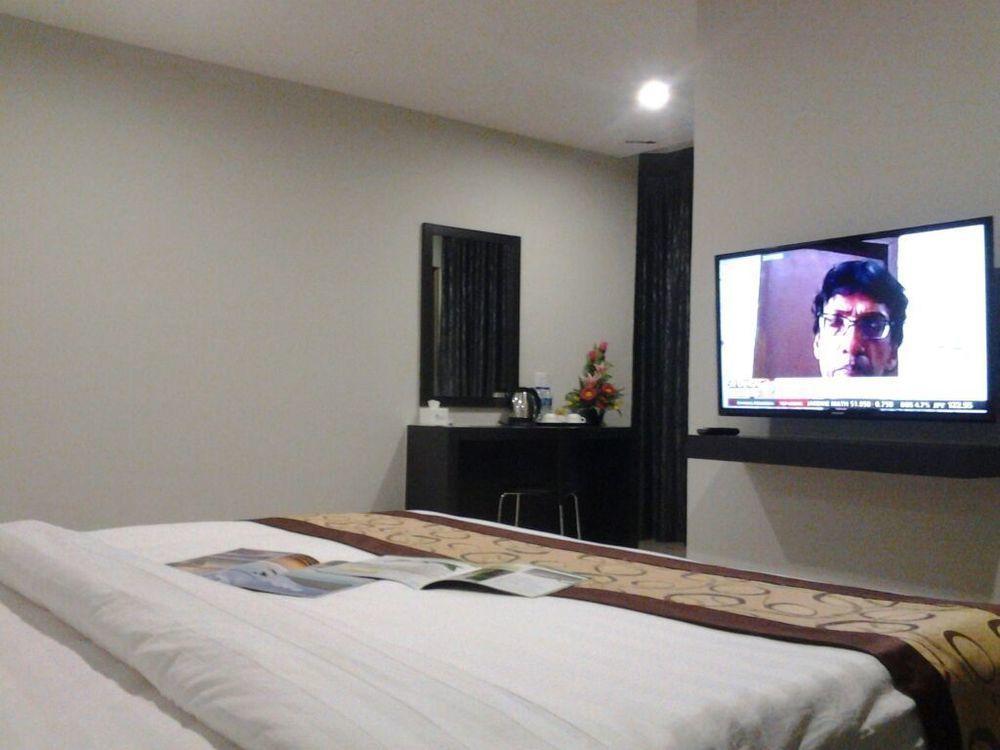 City Central Hotel Batam Exterior photo